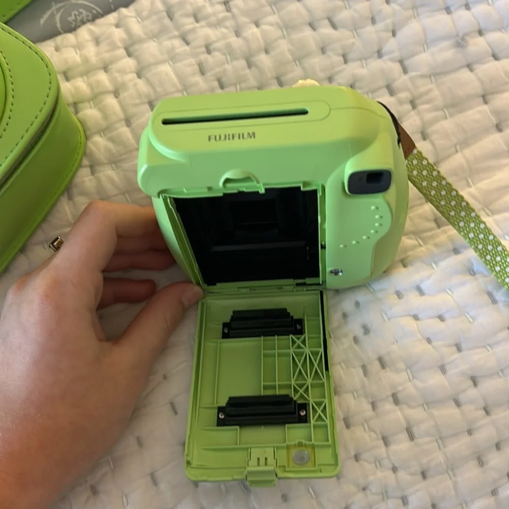 lightly used camera, filled my home with lots of joyful memories